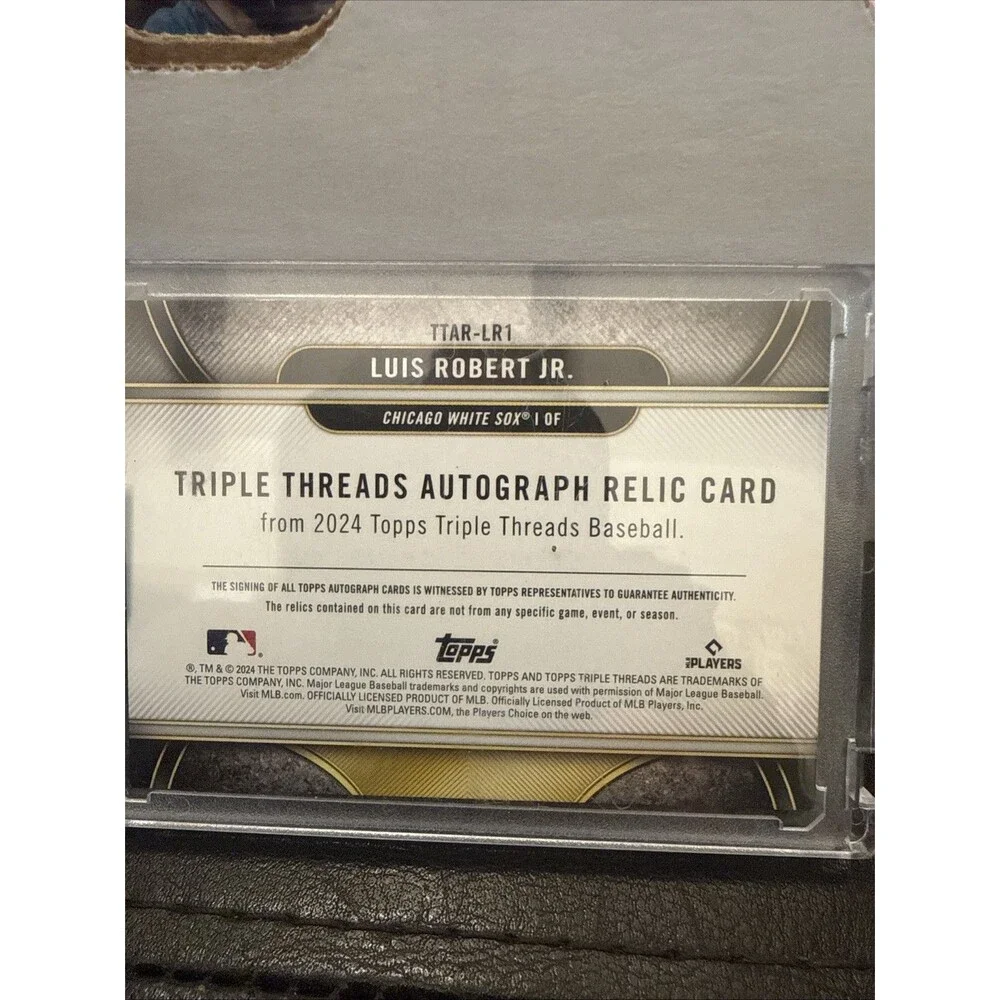 2024 Topps Triple Threads - Triple Threads Autograph Relics Luis Robert /27💥🔥